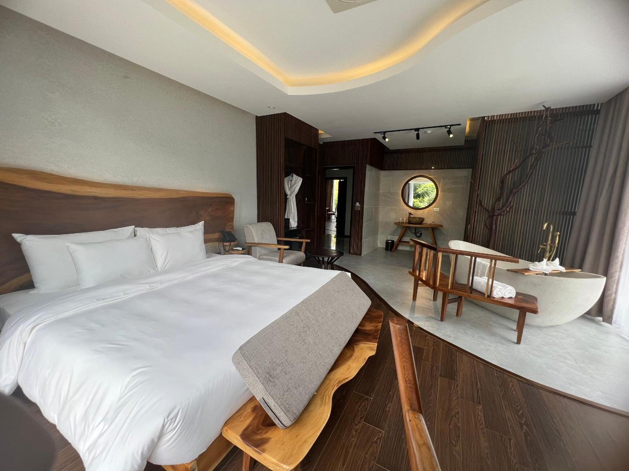 Minawa Kenhga Resort & Spa นิญบิ่ญ ภายนอก รูปภาพ